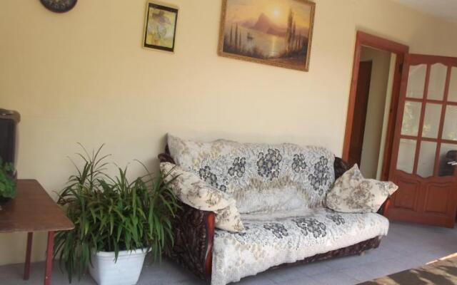 Guest House Solnyshko