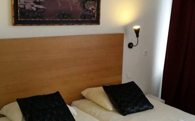 Hotel Holland Lodge