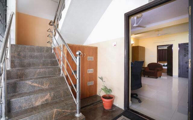 OYO 66887 Sribaas Micasa