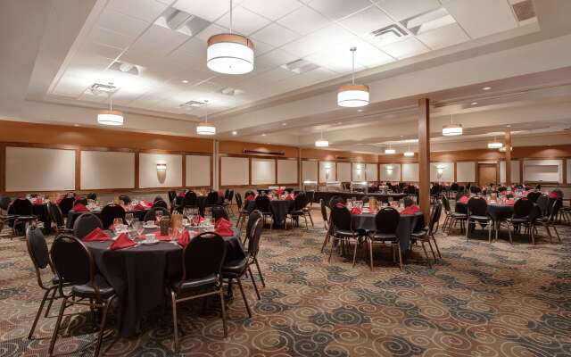 Days Inn & Conference Centre by Wyndham Prince Albert