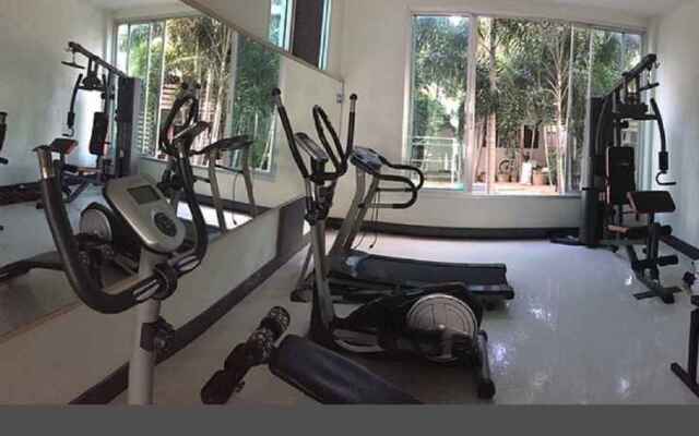 Siri Service Apartment