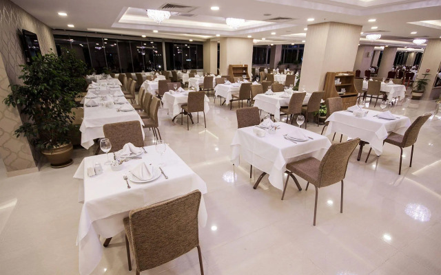 Hotel Golden Way Giyimkent