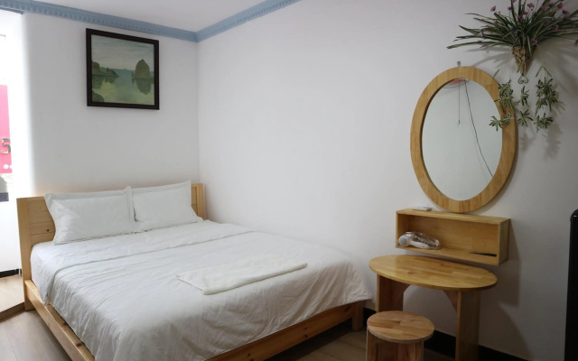 Loan Võ Hostel – Guest Rooms – Ho Chi Minh City
