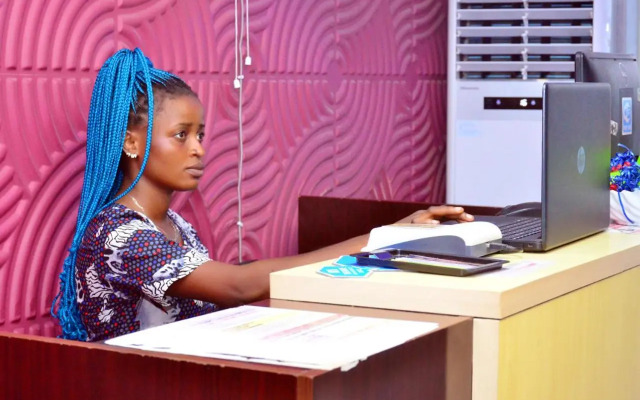 Stunning 3 Bedroom Apartments,Lekki Phase 2 & Hotels in Awoyaya