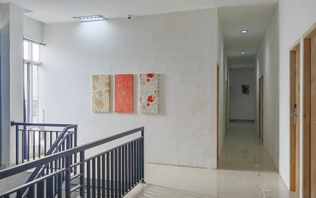 RedDoorz near Universitas Hasanuddin Makassar