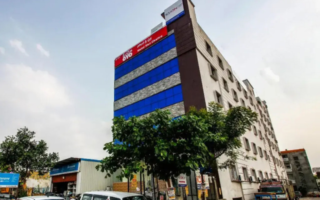 Hotel Shri Chaitra by OYO Rooms