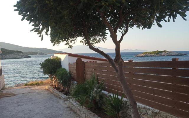 Floreica Studio By The Sea