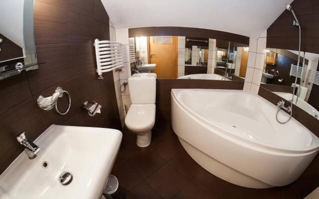 Hotel Marand