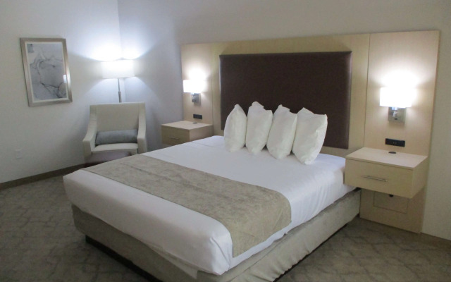 Best Western Plus Chickasha Inn