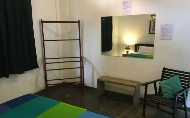 Colombo Beach Hostel