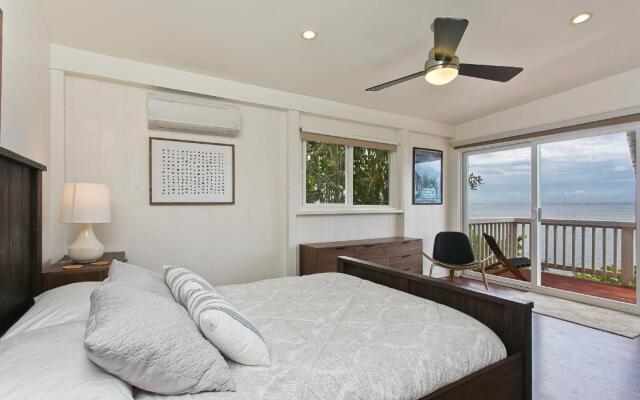Waimea Point Oceanfront House - (with Air Conditioning)