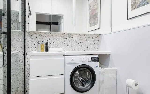 RentPlanet - Fort Wola