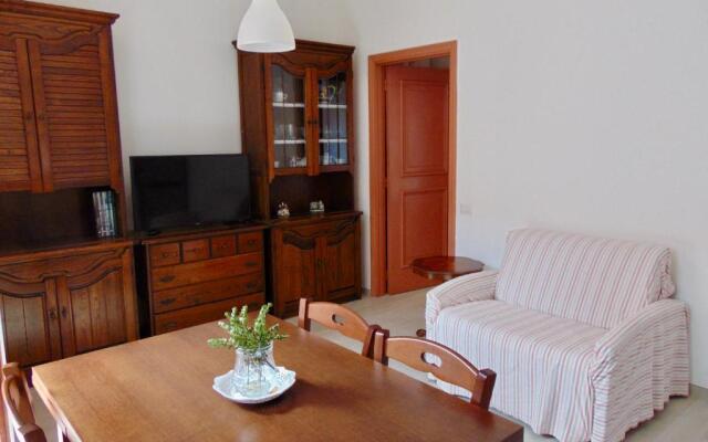 N80 - Numana, bilocale con terrazzo in centro
