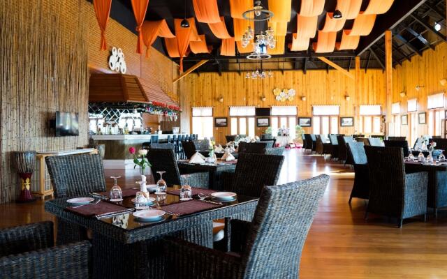 Royal Nadi Resort