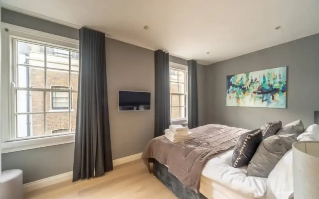 Stunning Deluxe 3BD House in Fitzrovia