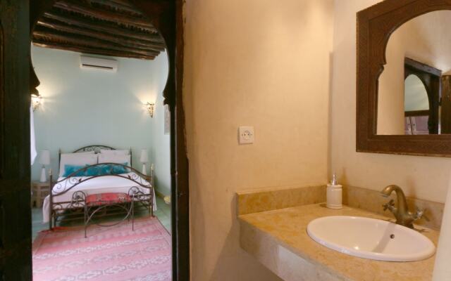 Literary Riad Hemingway