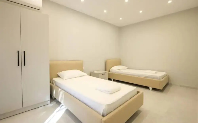 Lura Apartment 001 in Durr s