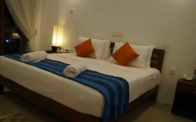 Hotel Athgira