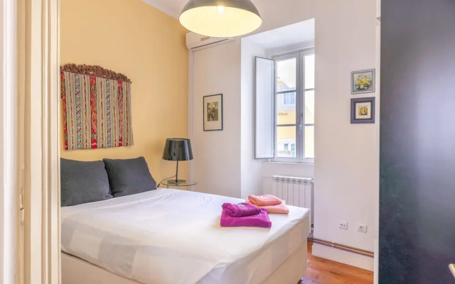 Quiet Apartment in Bairro Alto