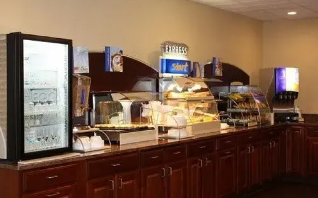 Comfort Inn & Suites Ludlow