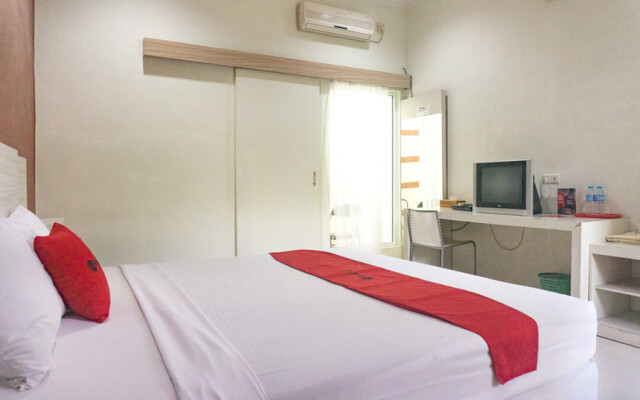 RedDoorz Syariah @ Garuda Street Sumbawa