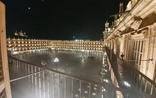 Principal Plaza, en la Misma Raiz
