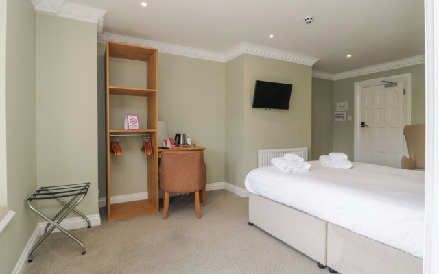 Harcombe House Rooms - First Floor King