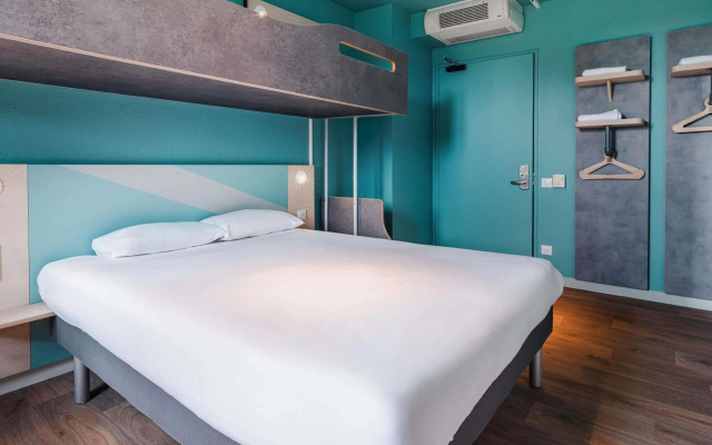 ibis budget Rennes Route de Saint Malo