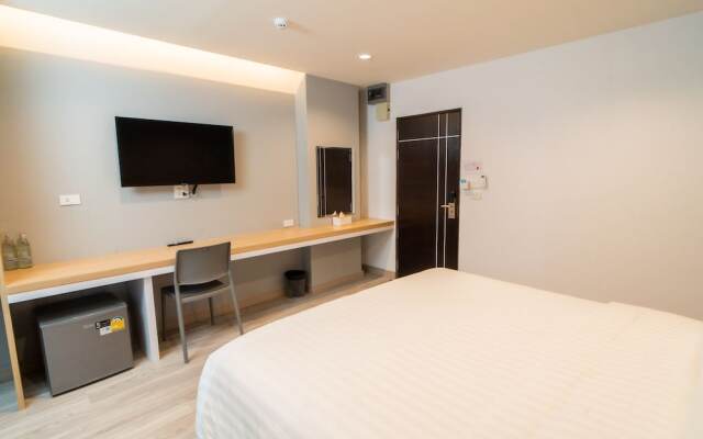 Goodday Hotel