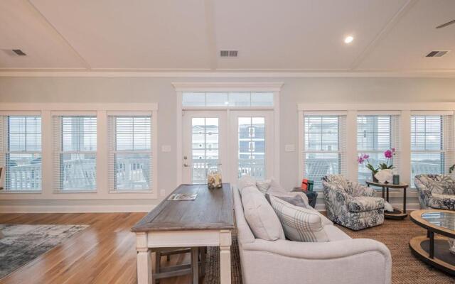 Pier Walker by Oak Island Accommodations