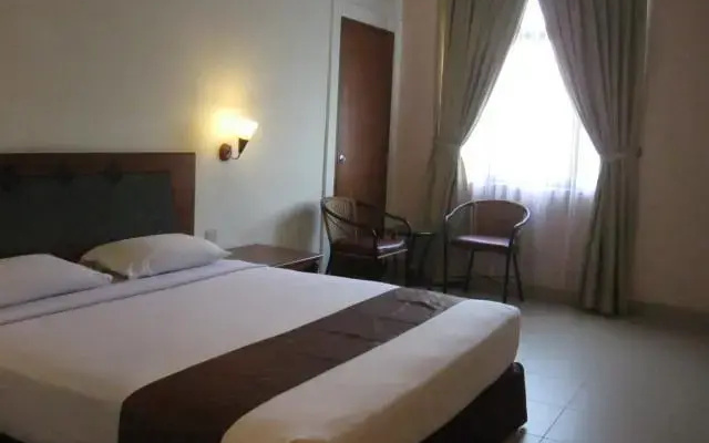 Grand Park Hotel