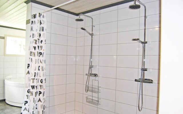 Beautiful Home in Vittaryd With 4 Bedrooms, Sauna and Wifi