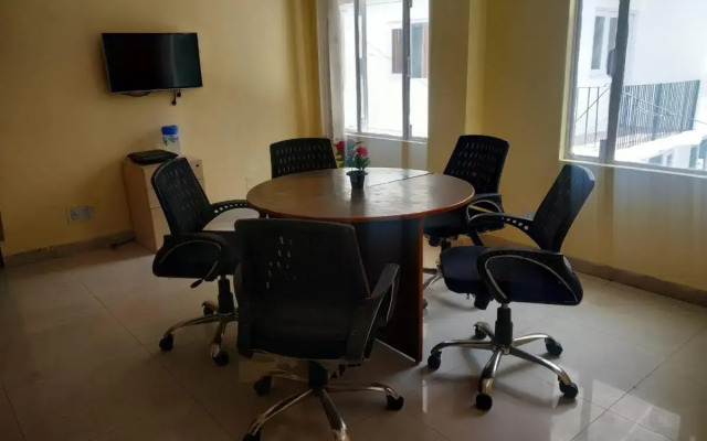 Abuzz Oxfordcaps Simla