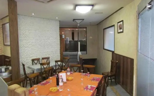 Hostal La Campana
