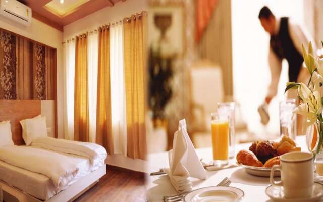 Hotel Grand Tapovan