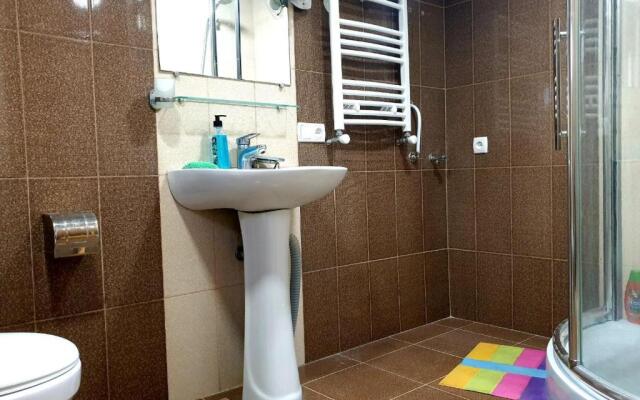 Veli Group guest house near Gelati Monastery