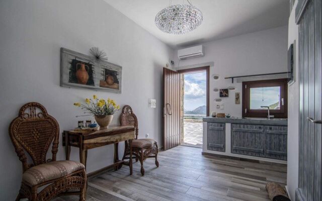 ELAIOLITHOS - Luxury Villa Suites - Adults Only
