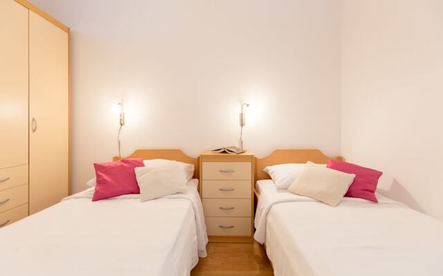 Hedera Estate, Hedera A13