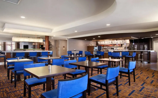 Courtyard by Marriott West Orange