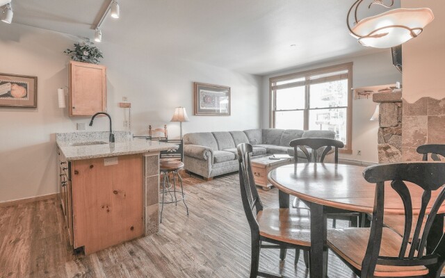 Black Bear 8052 by SummitCove Vacation Lodging