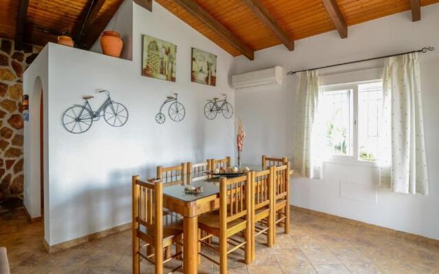Villa Antonio Nerja by Ruralidays