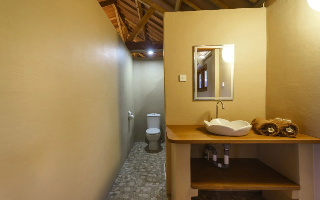 Bruce's Hideout Lombok