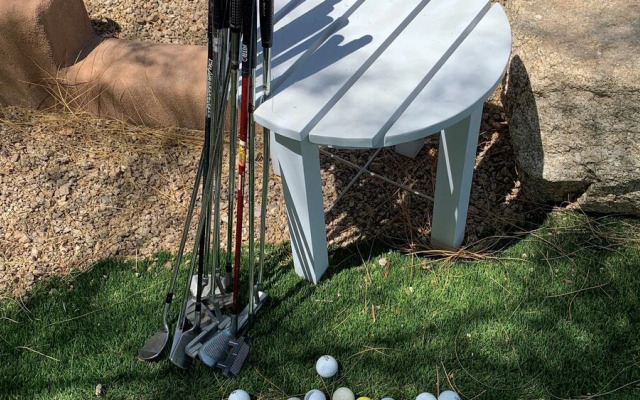 Resort-like w/ Tennis, Bocci, Golf & Games Galore!