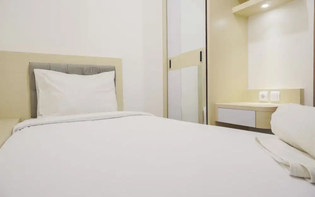 Pleasurable 2BR at Podomoro Golf View Apartment near Tol Cimanggis – Guest Rooms – Depok