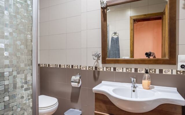 Simplistic Holiday Home in Sevilla with Terrace