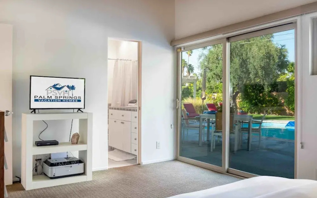 On The Rox Three Bedroom House
