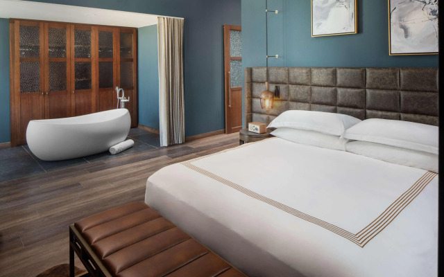 Thompson San Antonio - Riverwalk, by Hyatt