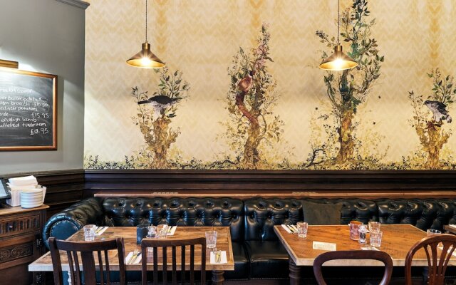 The Wellington Arms