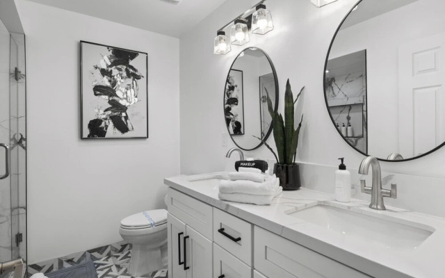 Desert Willow Pool Spa Firepit Putting Green