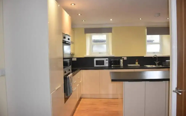 4br-sleeps14-parking-lakedistrict